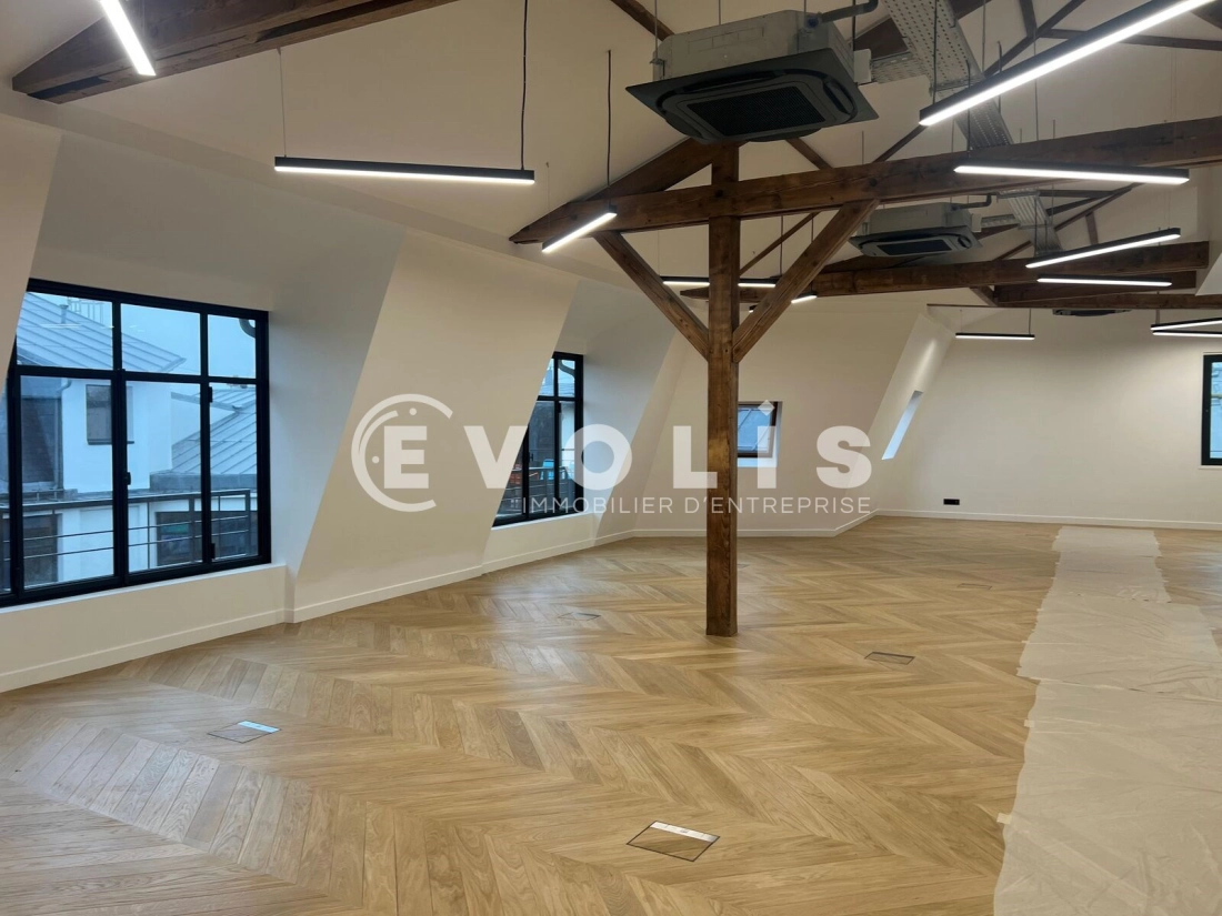 Photo 1 – location bureaux	PARIS (75002)