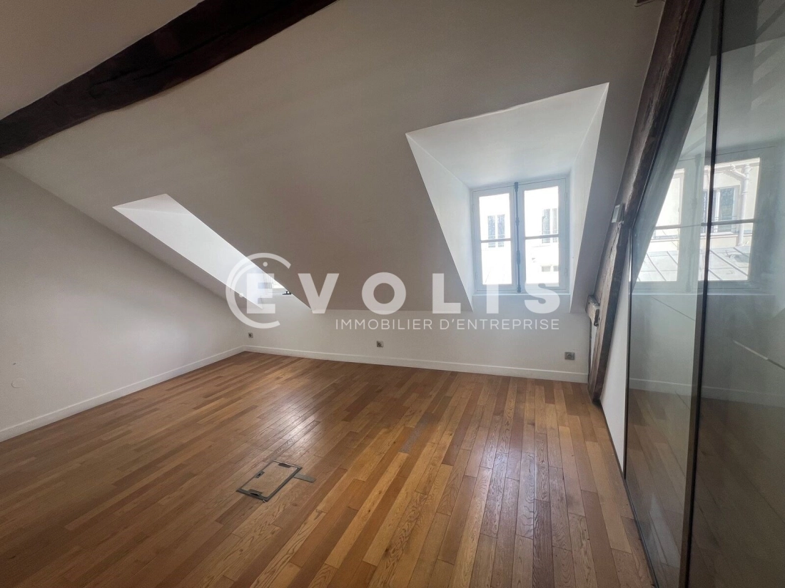 Photo 2 – location bureaux	PARIS (75009)