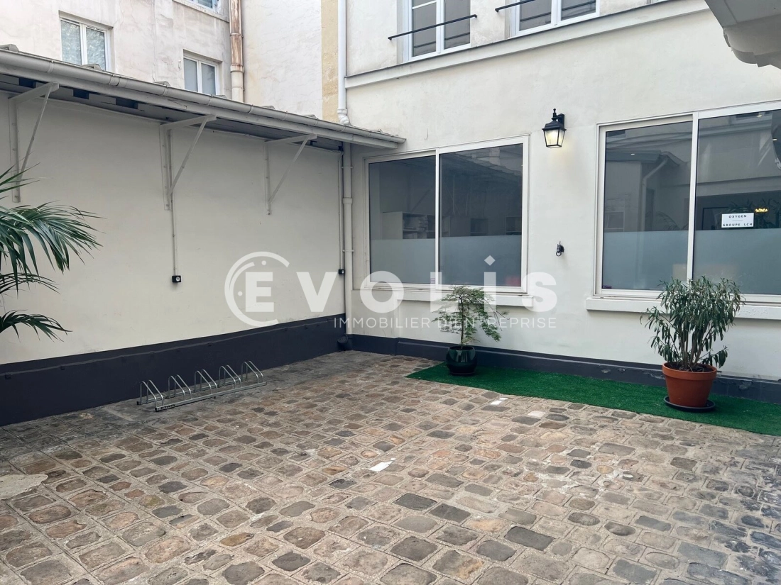 Photo 9 – location bureaux	PARIS (75009)