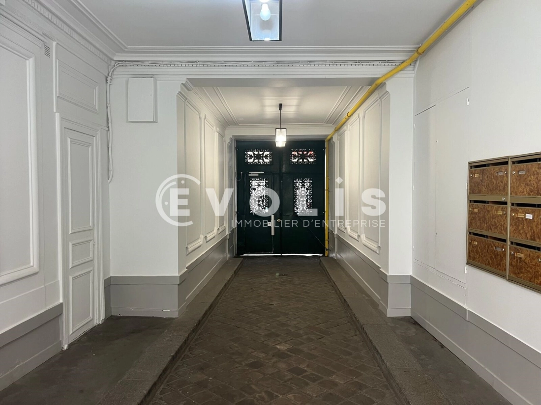 Photo 8 – location bureaux	PARIS (75010)