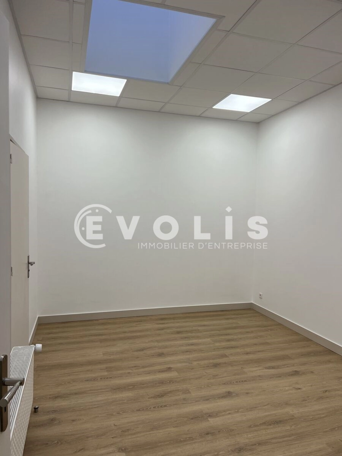 Photo 7 – vente bureaux	PARIS (75015)