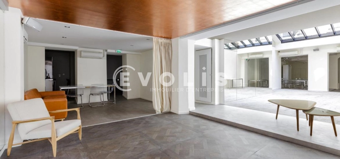 Photo 2 – location bureaux	PARIS (75003)