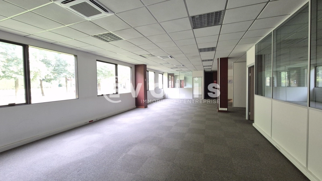 Photo 3 – location bureaux	SAINT THIBAULT DES VIGNES (77400)