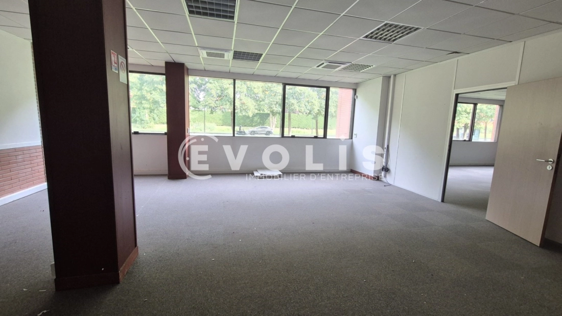 Photo 4 – location bureaux	SAINT THIBAULT DES VIGNES (77400)