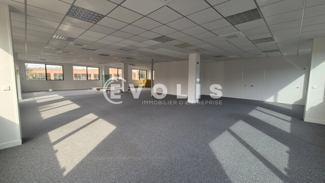 Photo 9 – location bureaux	SAINT THIBAULT DES VIGNES (77400)