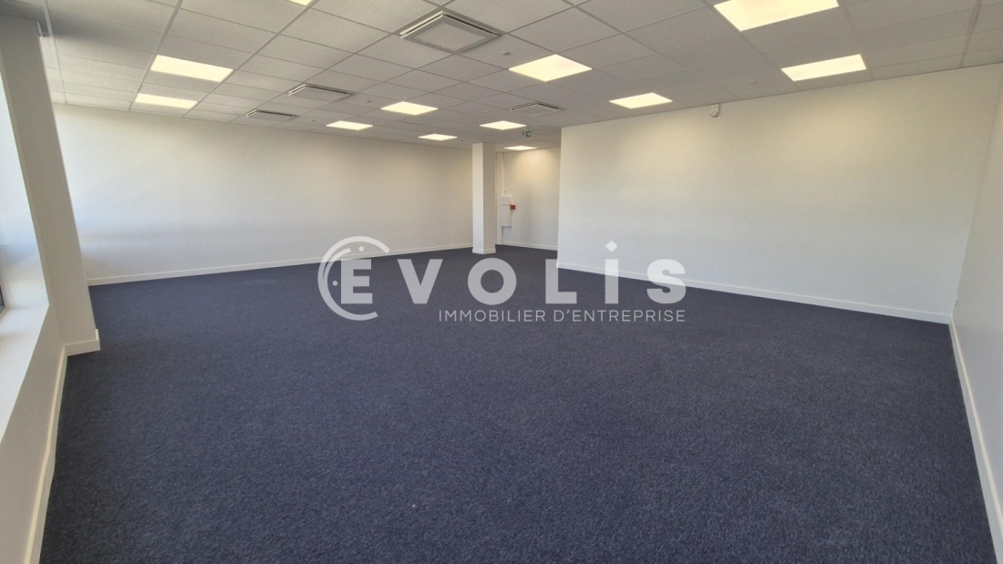 Photo 3 – location bureaux	CHESSY (77700)