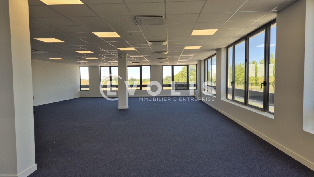 Photo 4 – location bureaux	CHESSY (77700)