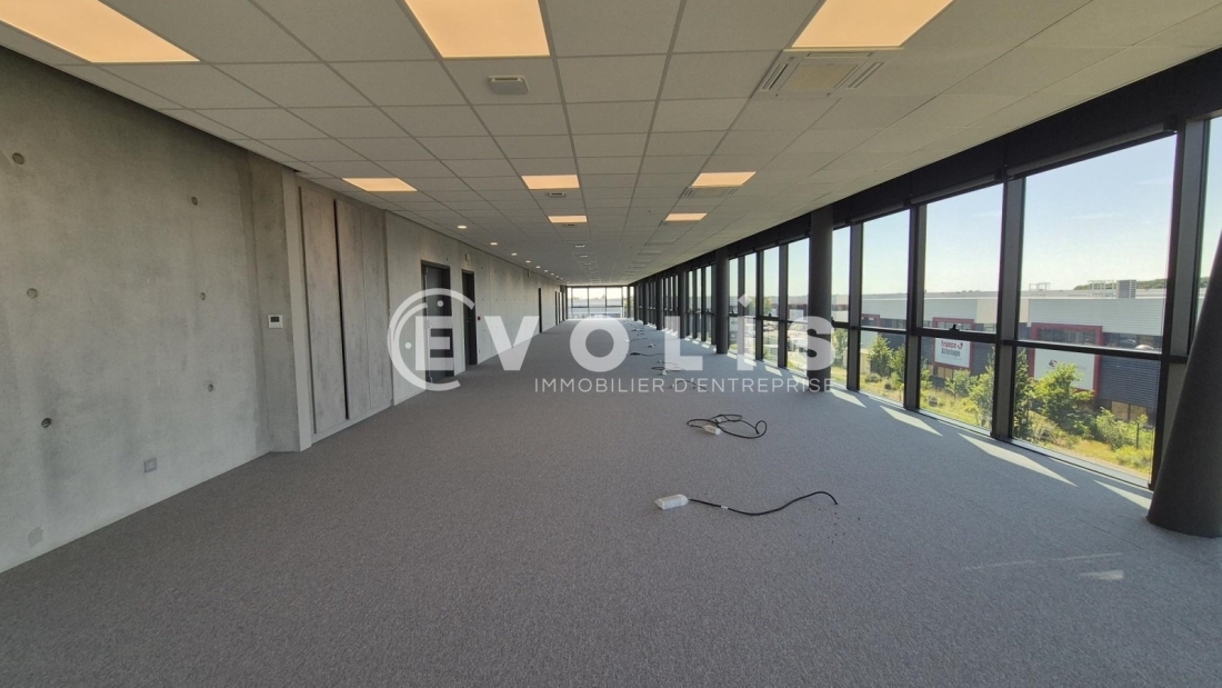 Photo 6 – location bureaux	CHANTELOUP EN BRIE (77600)