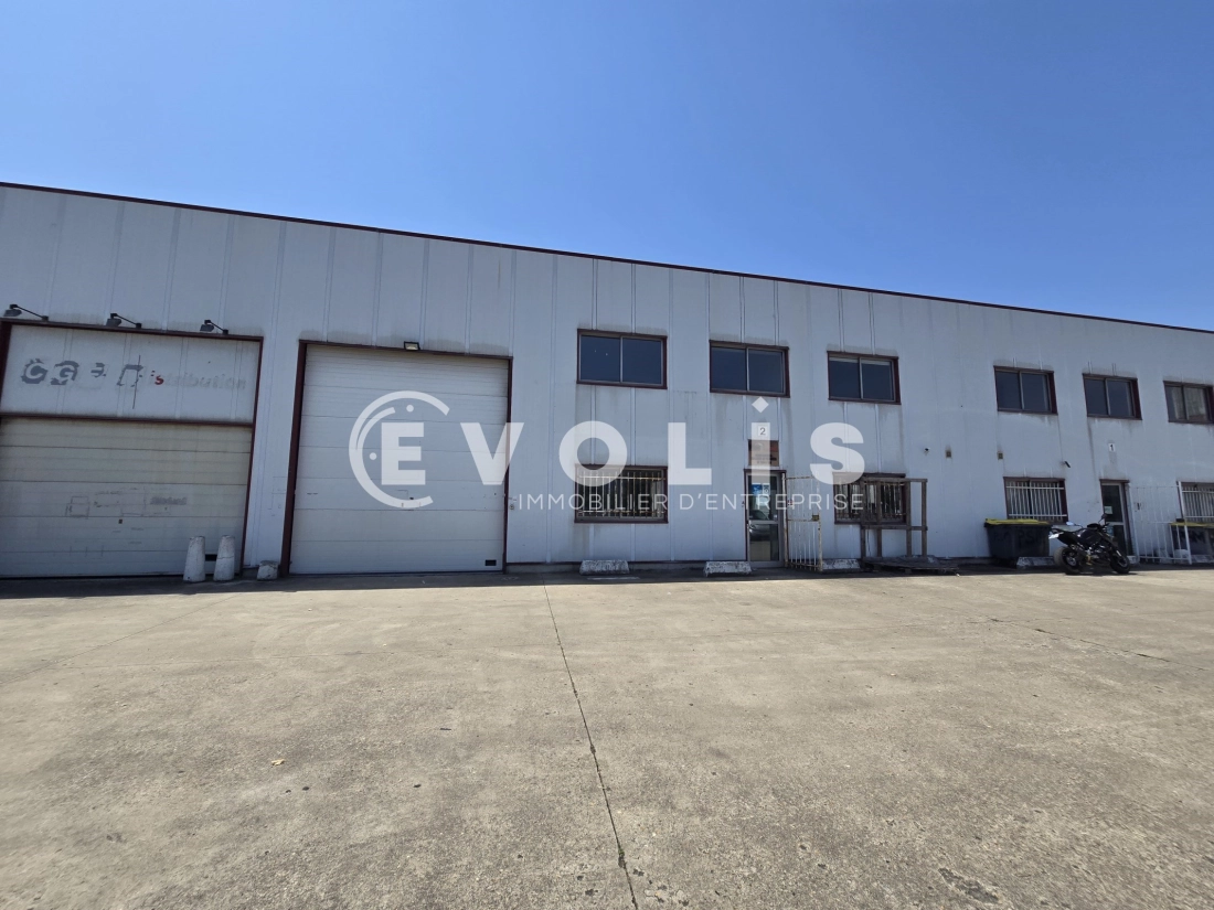 Photo 1 – location Entrepôts / activités	WISSOUS (91320)