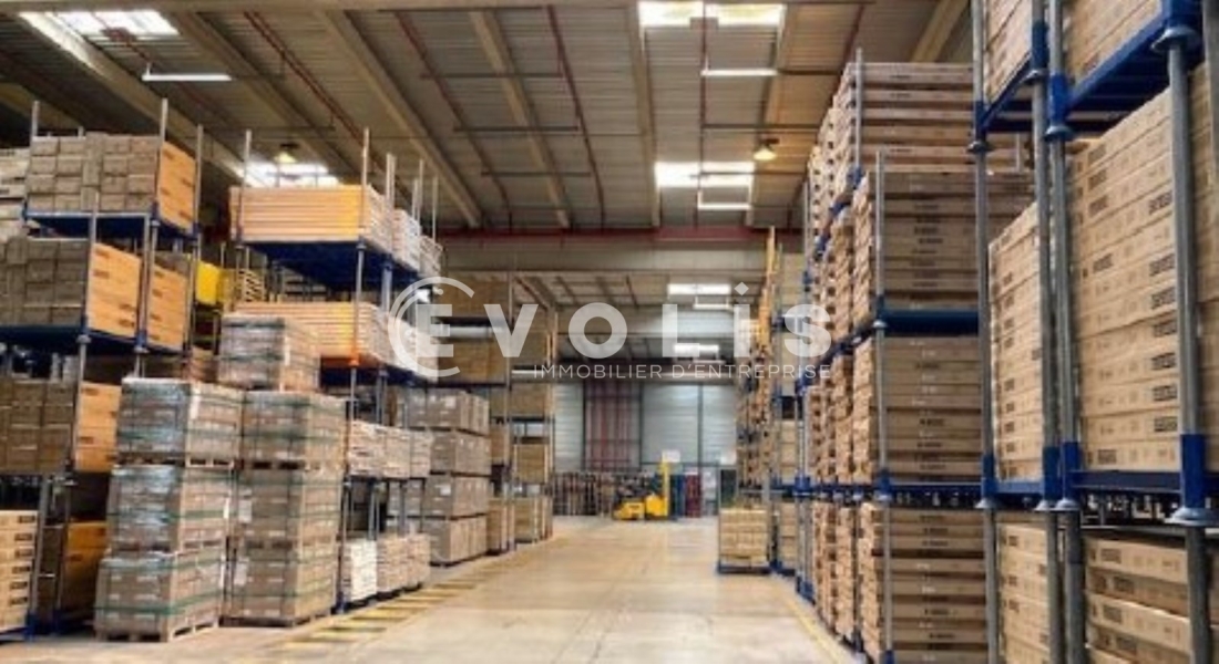 Photo 8 – location Entrepôts / activités	MIONS (69780)