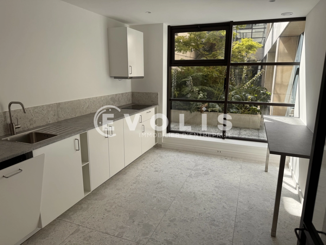 Photo 9 – location bureaux	PARIS (75017)