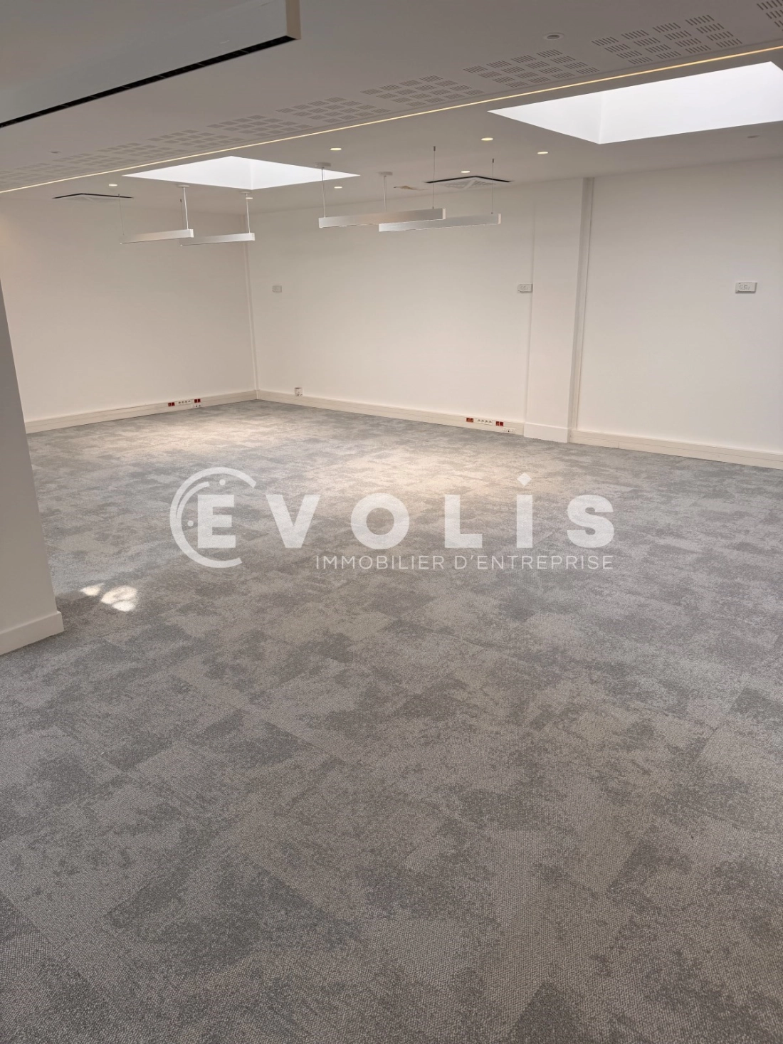 Photo 8 – location bureaux	PARIS (75017)