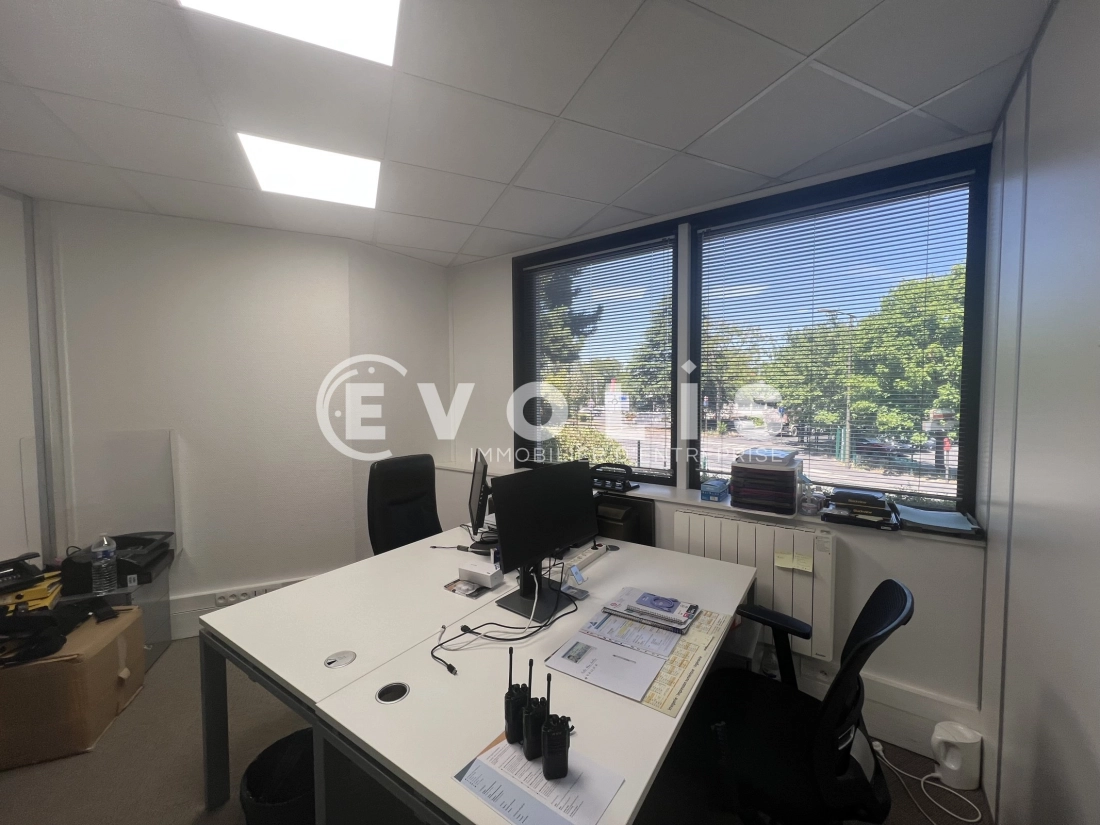 Photo 10 – vente bureaux	ROSNY SOUS BOIS (93110)