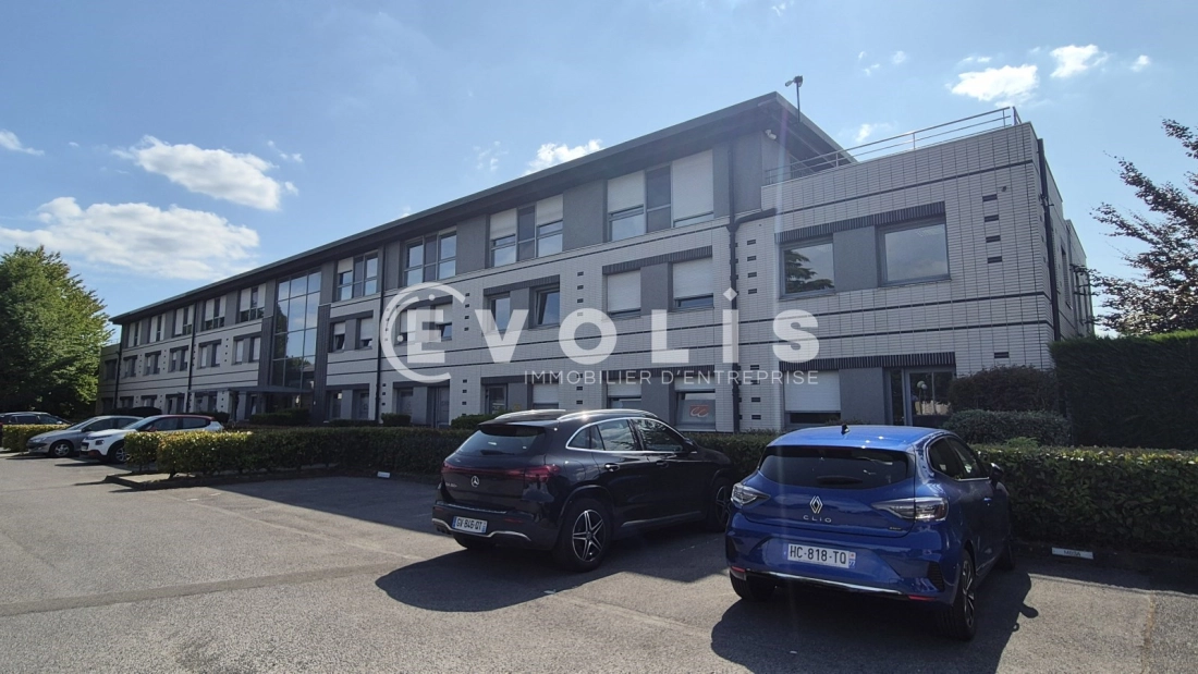 Photo 2 – location bureaux	MAGNY LE HONGRE (77700)