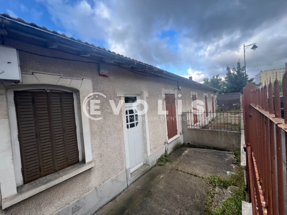 Photo 9 – vente Entrepôts / activités	MAISONS ALFORT (94700)