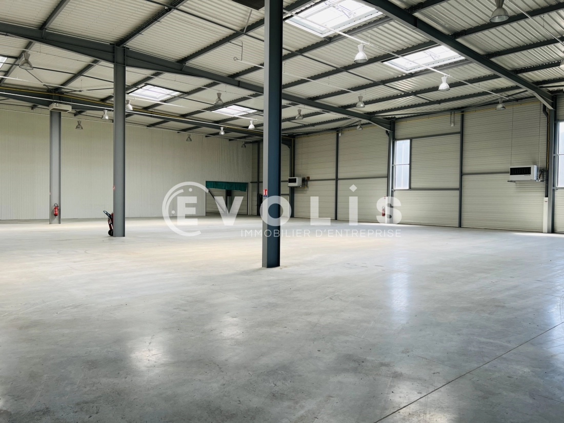 Photo 5 – location Entrepôts / activités	LIEUSAINT (77127)