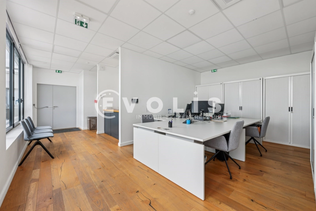 Photo 6 – location bureaux	CHESSY (77700)