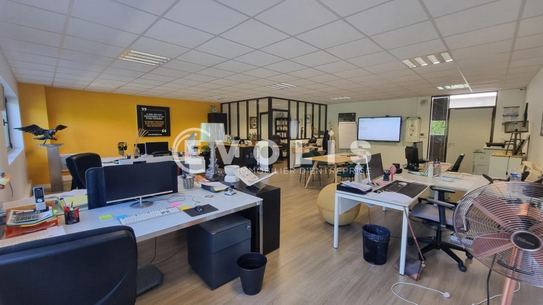 Photo 3 – vente bureaux	SERRIS (77700)