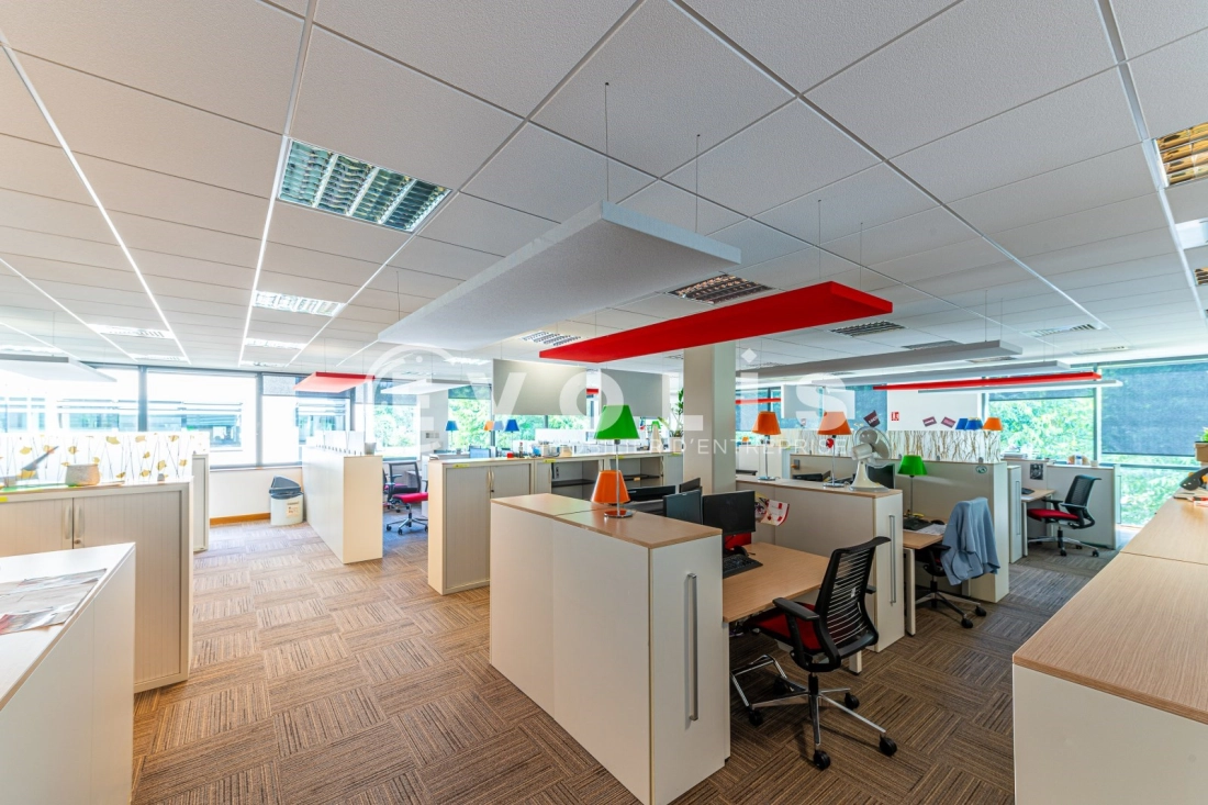 Photo 2 – vente bureaux	SERRIS (77700)