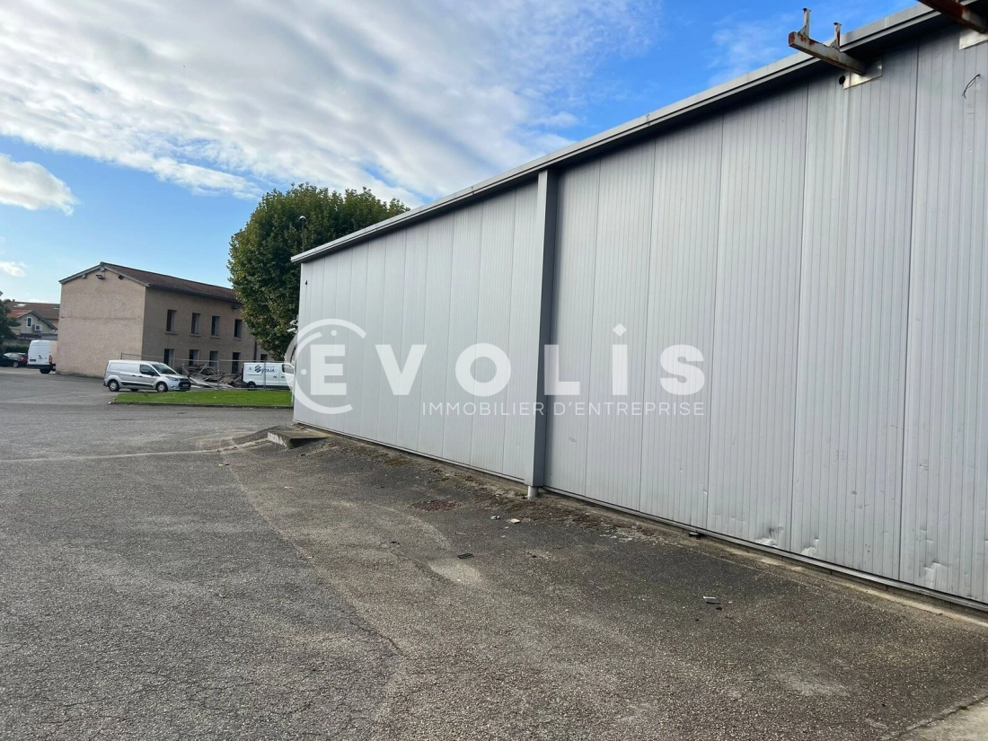 Photo 8 – location Entrepôts / activités	VENISSIEUX (69200)