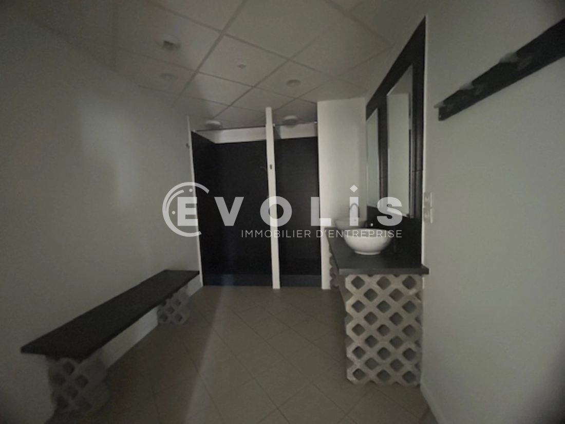 Photo 3 – location bureaux	MONTBONNOT SAINT MARTIN (38330)