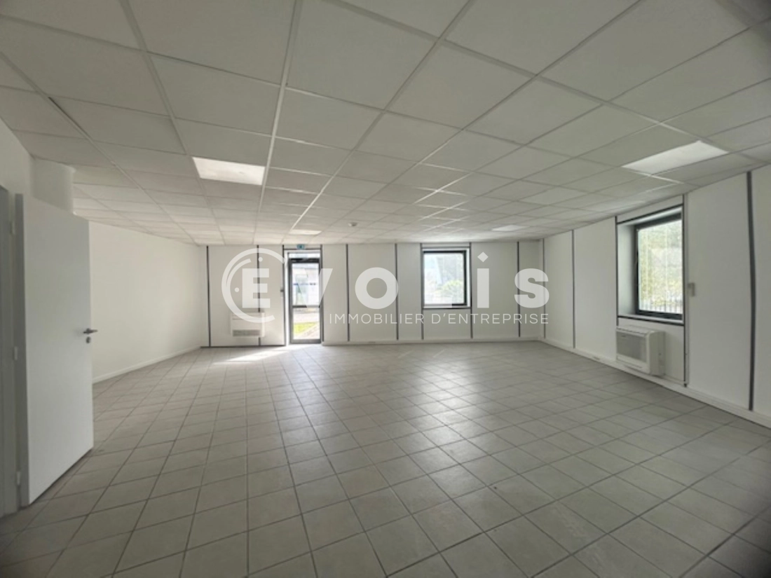 Photo 4 – location bureaux	MONTBONNOT SAINT MARTIN (38330)