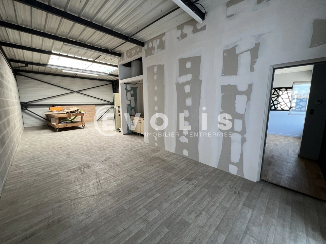 Photo 14 – location Entrepôts / activités	CORBAS (69960)
