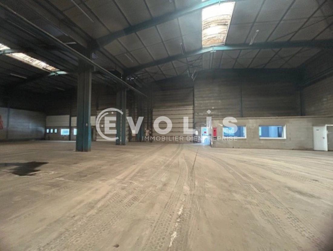 Photo 3 – location Entrepôts / activités	FONTAINE (38600)