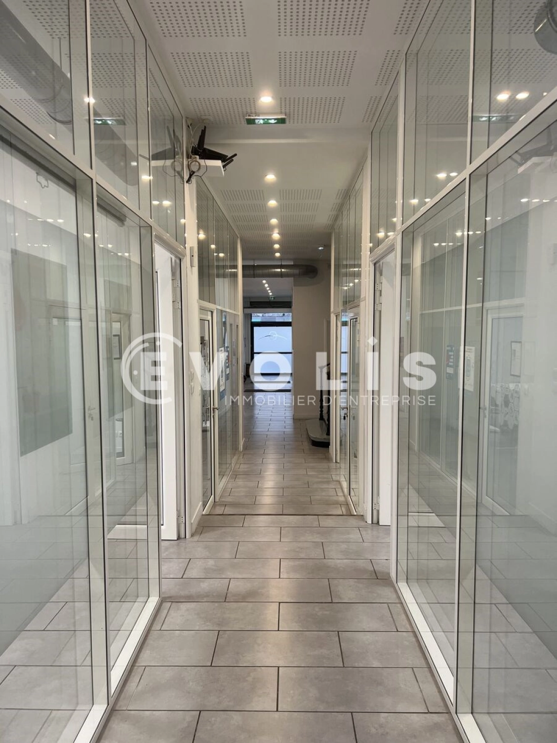 Photo 6 – location bureaux	PARIS (75019)