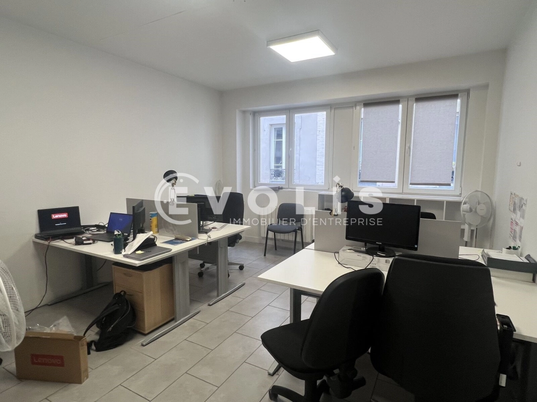 Photo 10 – location bureaux	PARIS (75019)