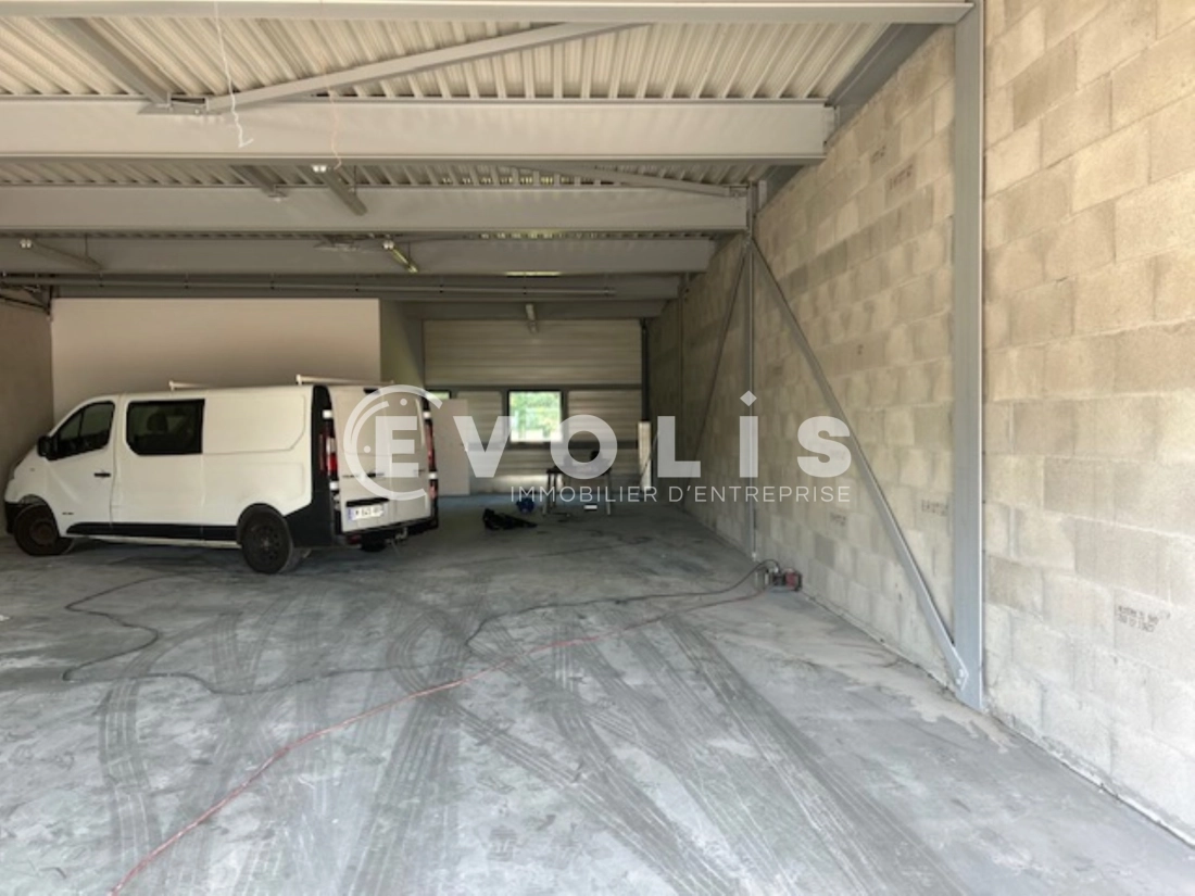 Photo 3 – vente bureaux	LA TERRASSE (38660)