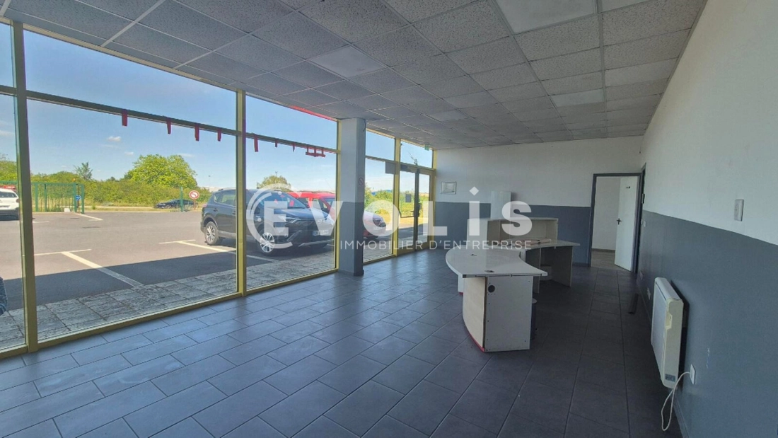 Photo 7 – location Entrepôts / activités	MEAUX (77100)