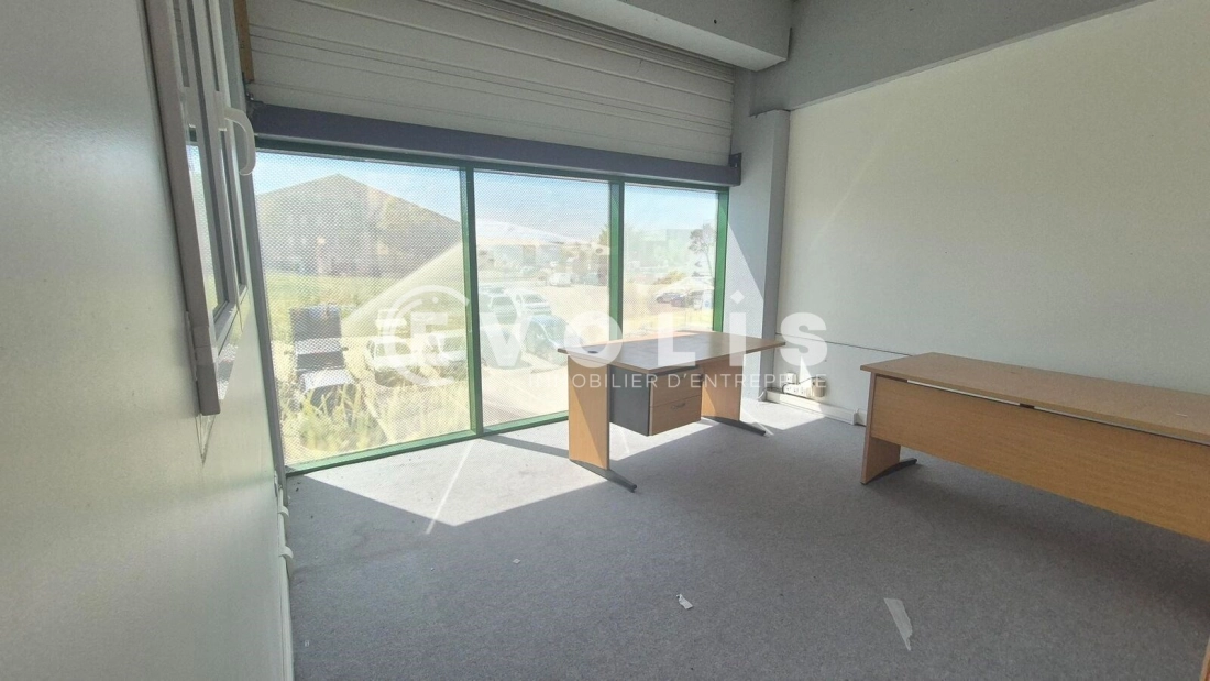 Photo 12 – location Entrepôts / activités	MEAUX (77100)