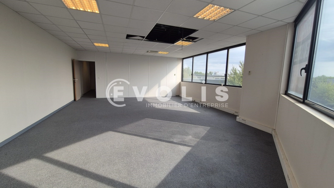 Photo 12 – location bureaux	MONTEVRAIN (77144)