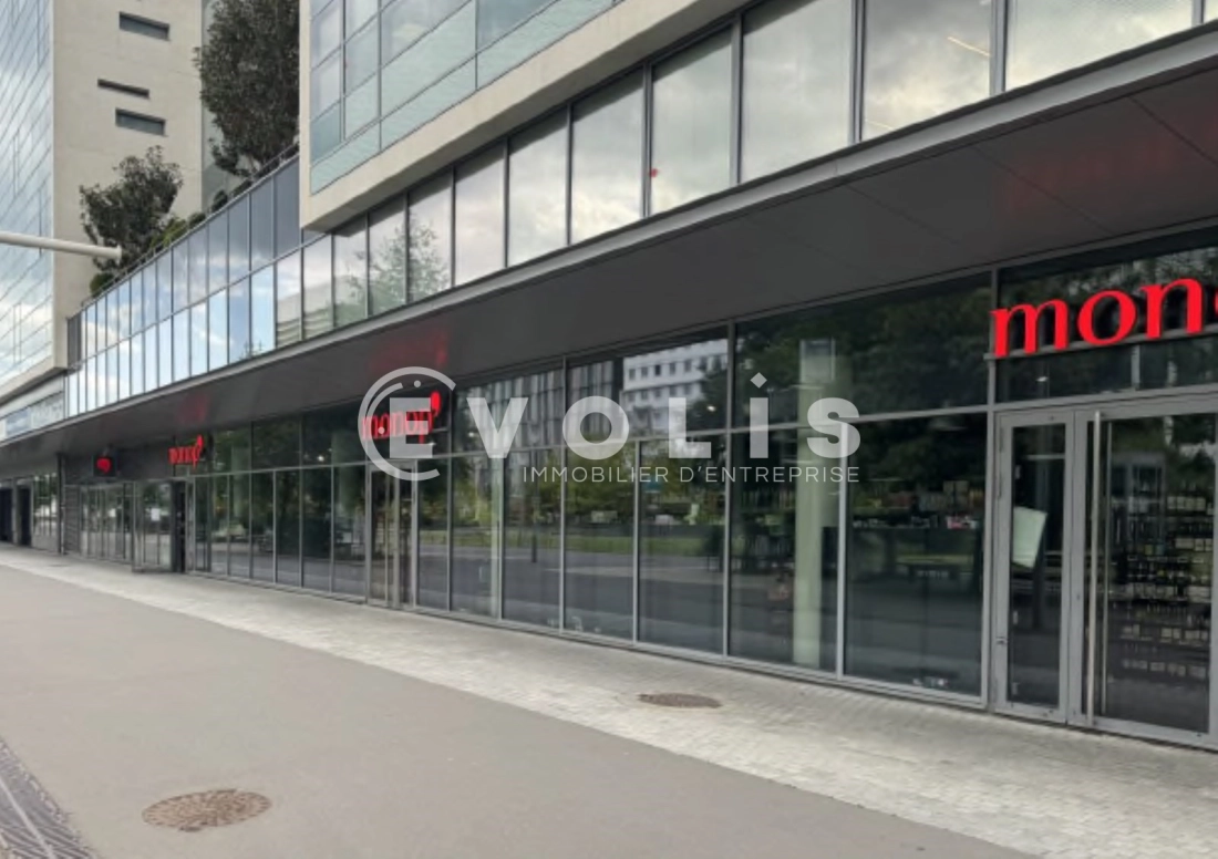 Photo 1 – location bureaux	NANTERRE (92000)