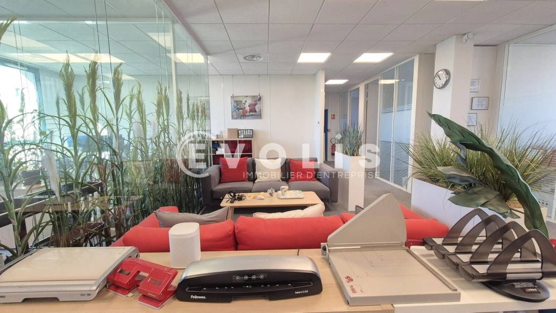 Photo 10 – location bureaux	SERRIS (77700)