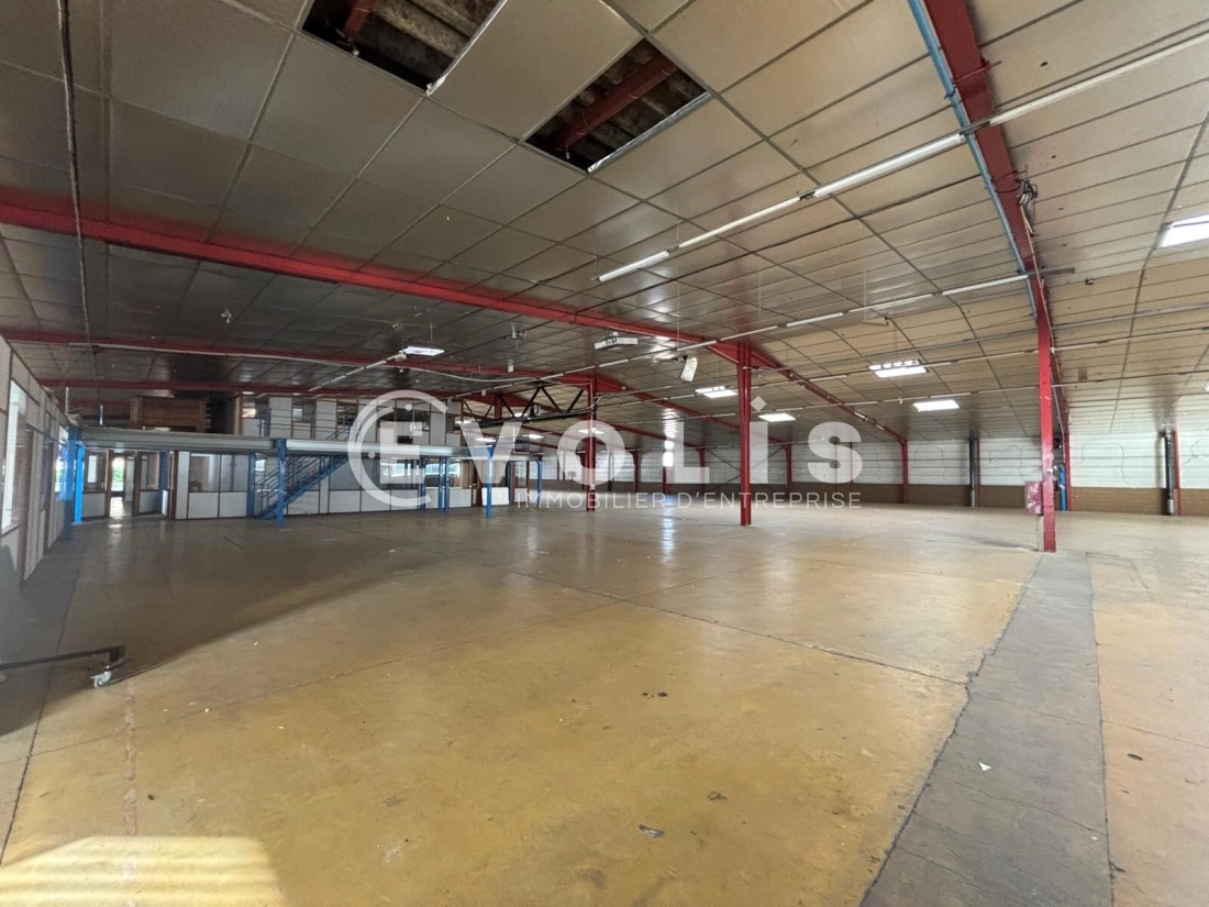 Photo 7 – vente Entrepôts / activités	RILLIEUX LA PAPE (69140)