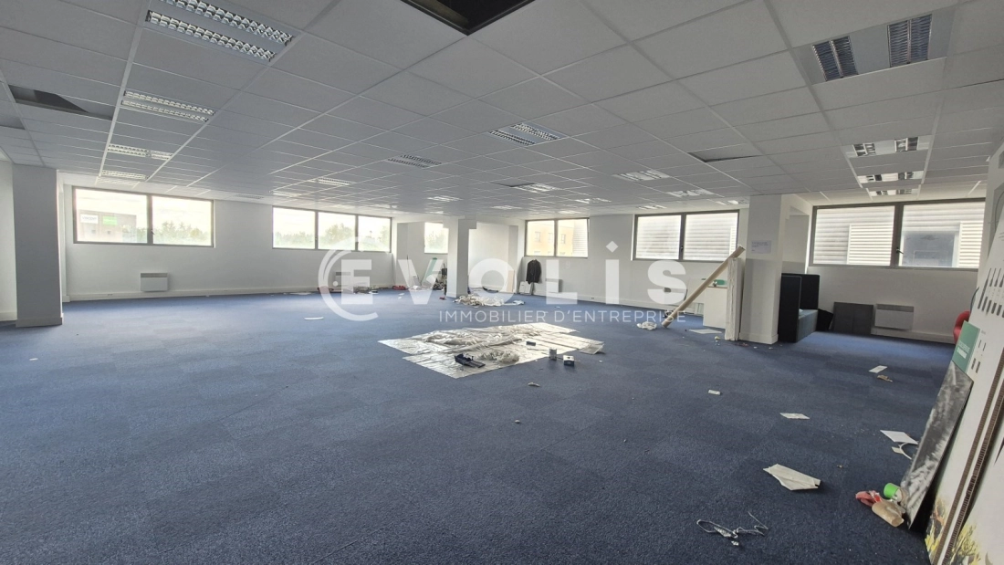 Photo 3 – vente bureaux	FERRIERES EN BRIE (77164)