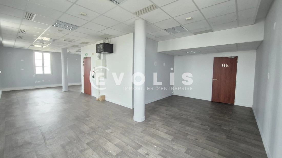 Photo 9 – location bureaux	CHESSY (77700)