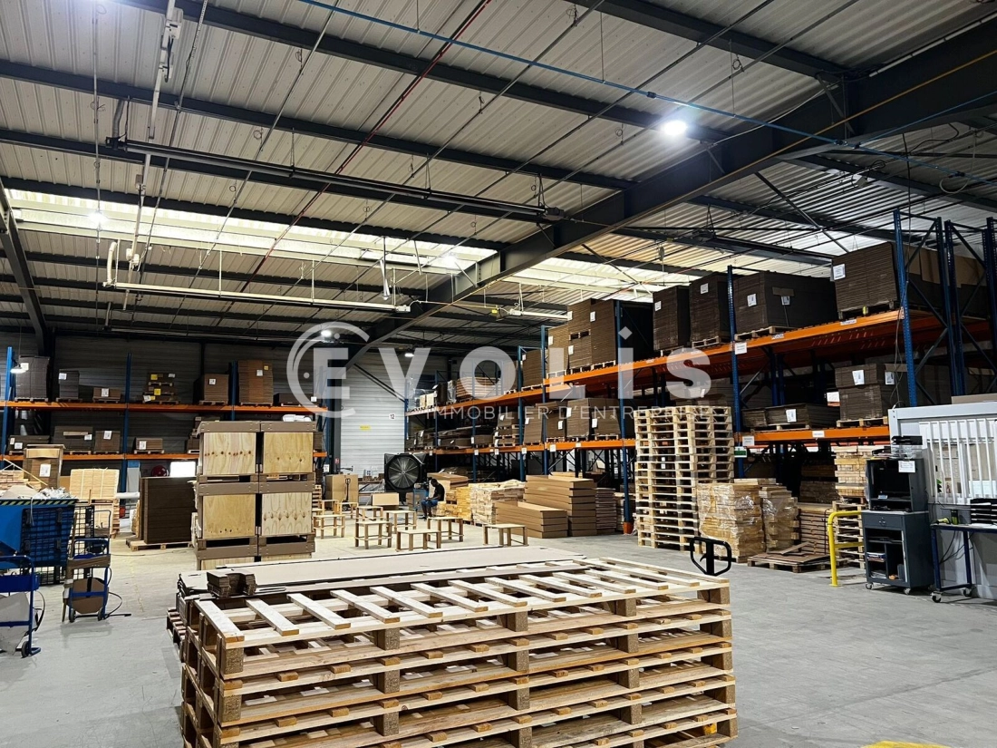 Photo 8 – location Entrepôts / activités	DAGNEUX (01120)