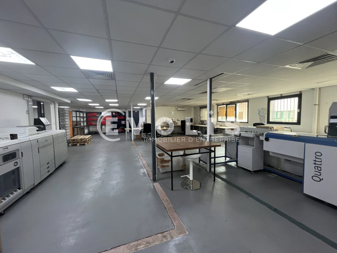 Photo 2 – vente Entrepôts / activités	NEUILLY PLAISANCE (93360)
