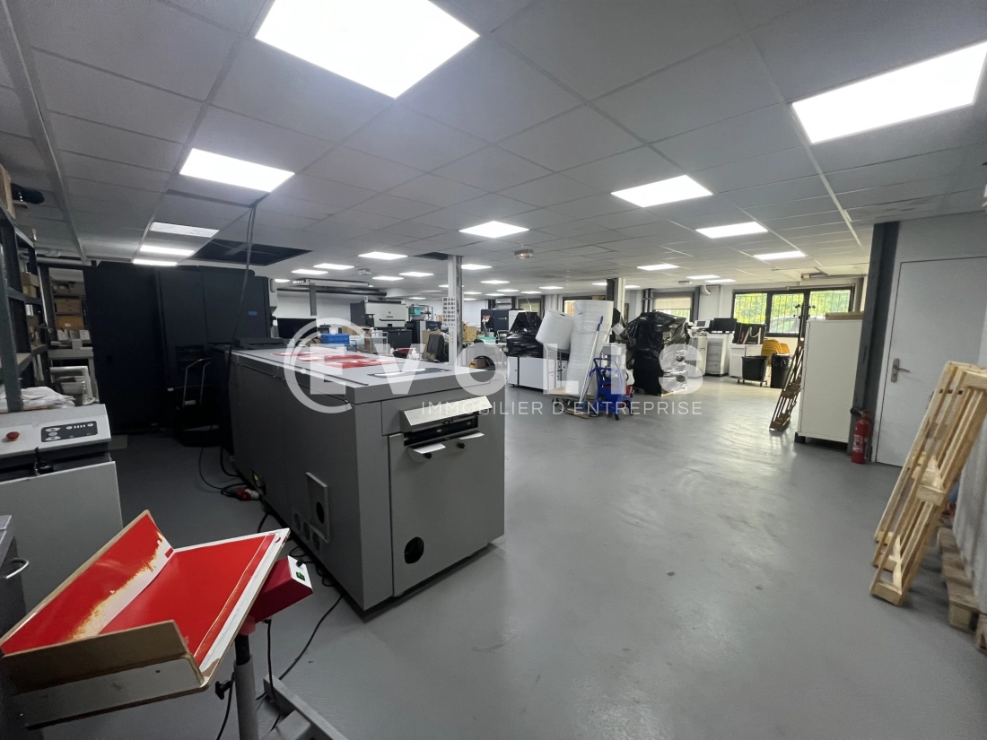 Photo 3 – vente Entrepôts / activités	NEUILLY PLAISANCE (93360)