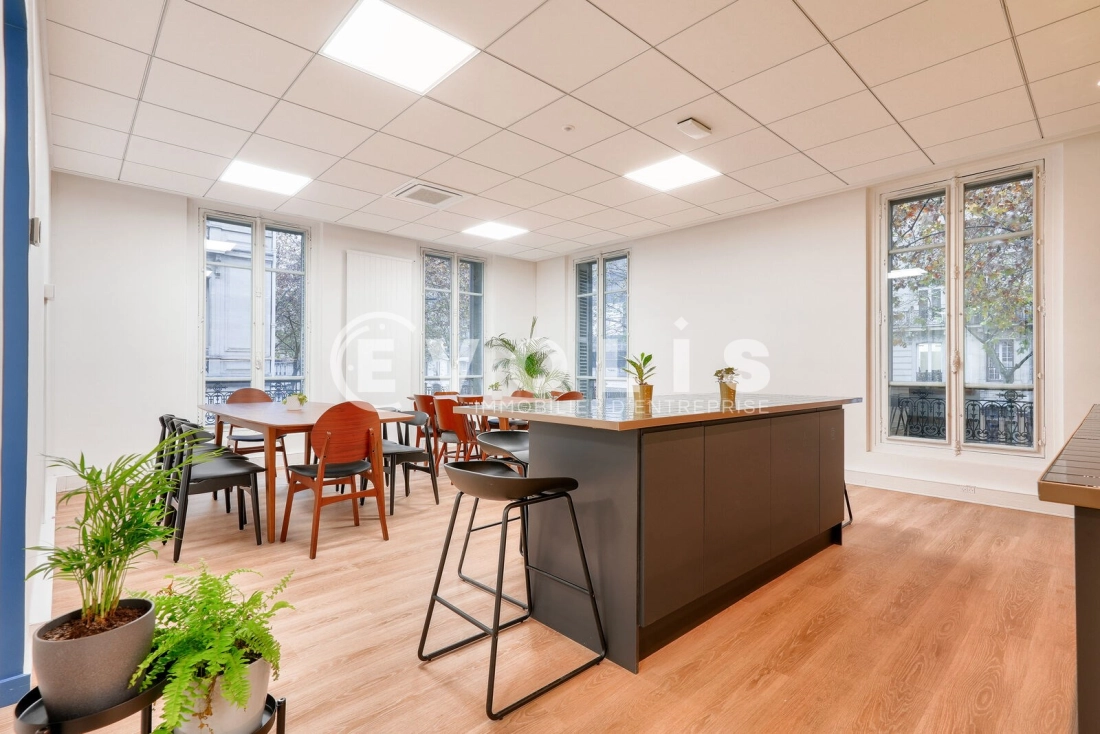 Photo 11 – location Coworking	PARIS (75008)