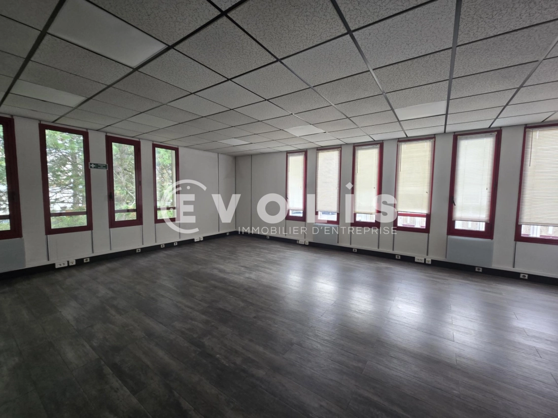 Photo 6 – location bureaux	LES ULIS (91940)