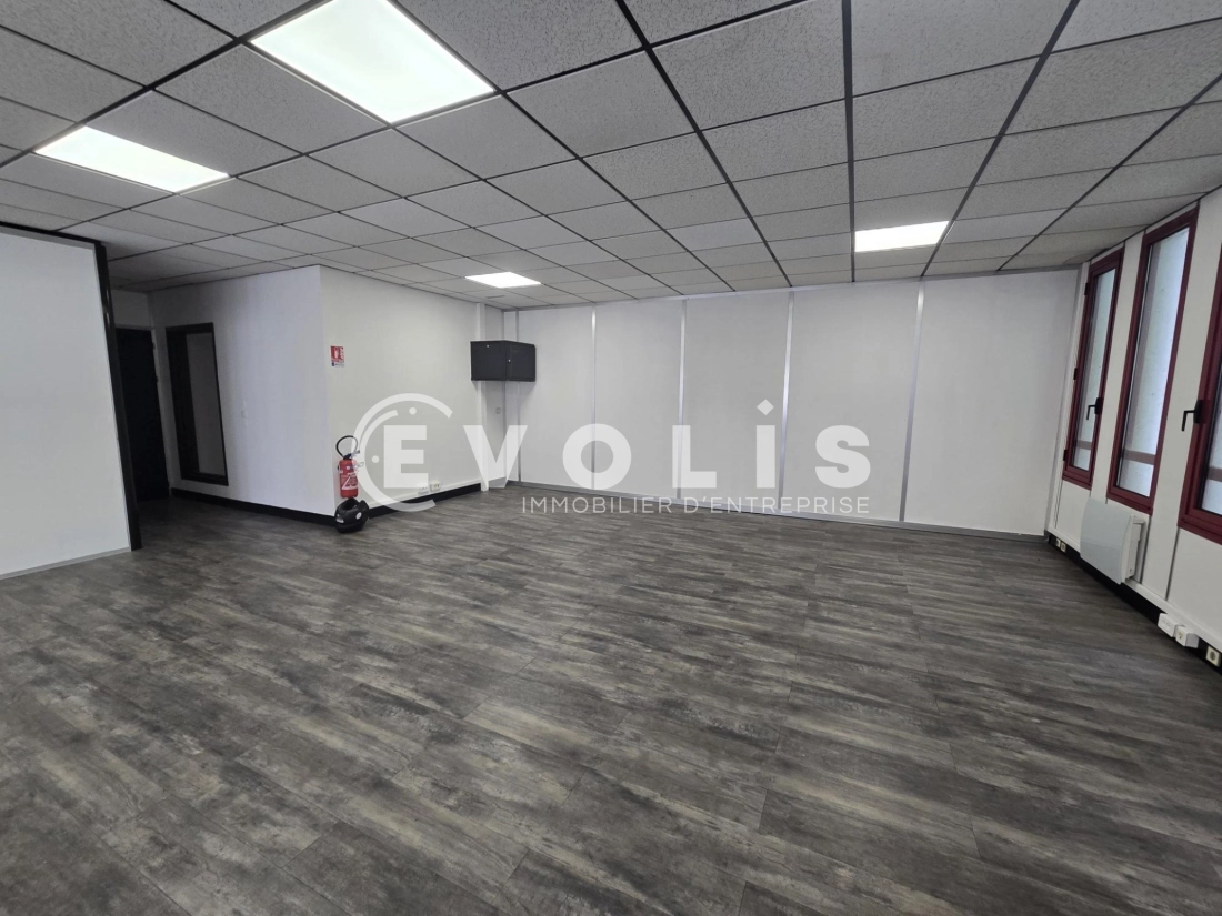 Photo 8 – location bureaux	LES ULIS (91940)