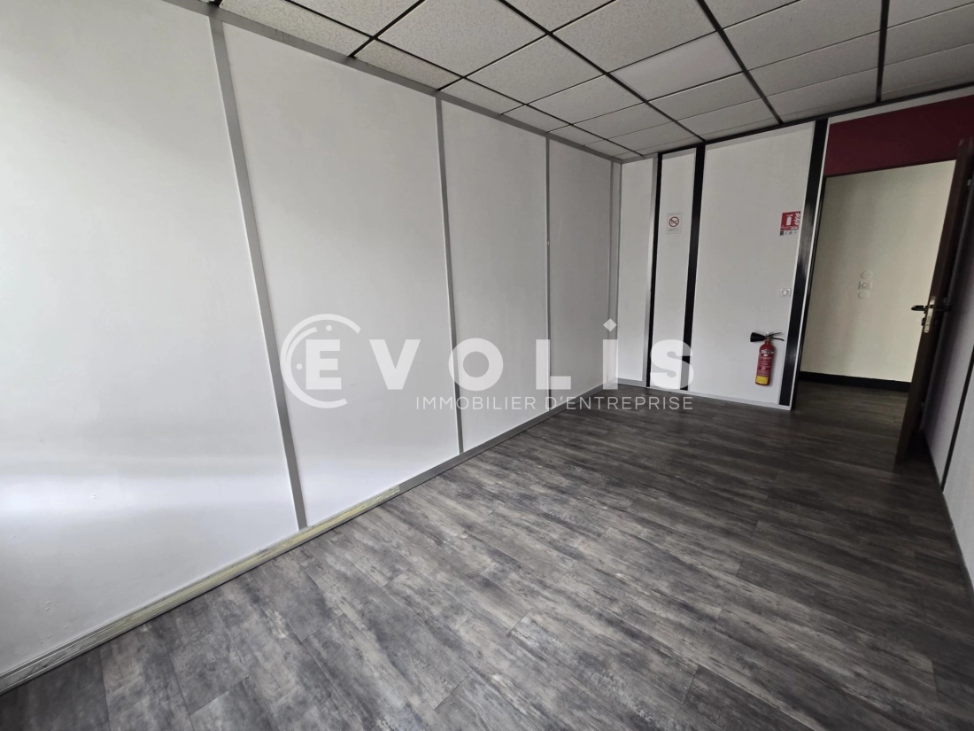 Photo 4 – location bureaux	LES ULIS (91940)