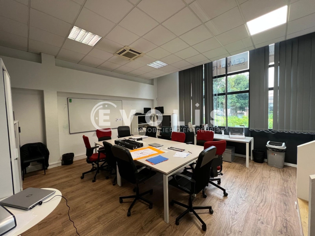 Photo 3 – vente bureaux	BRON (69500)
