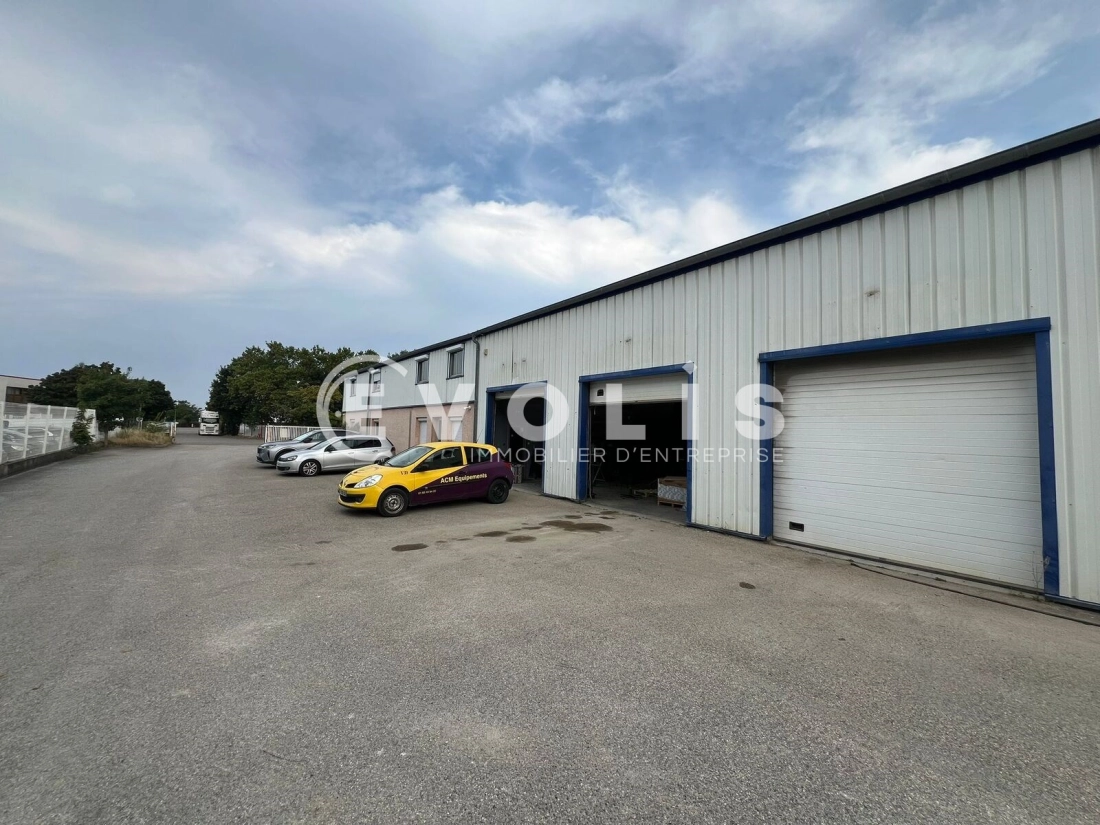 Photo 13 – location Entrepôts / activités	MEYZIEU (69330)