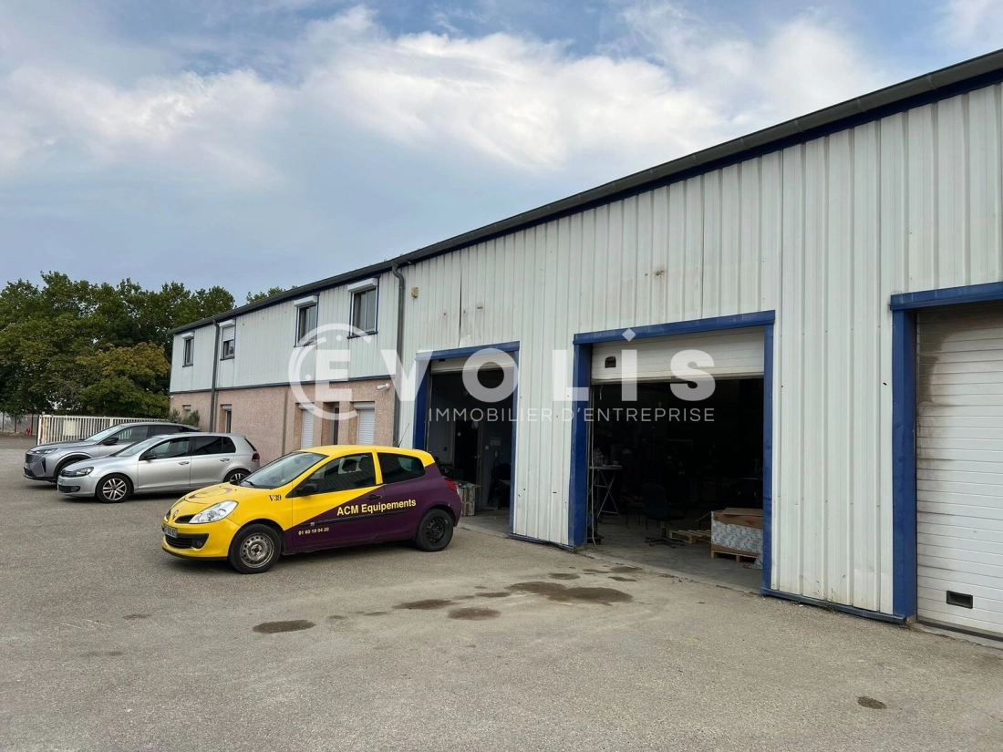 Photo 14 – location Entrepôts / activités	MEYZIEU (69330)