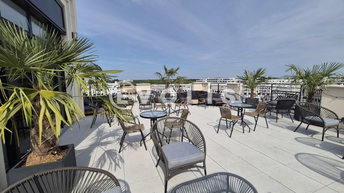 Photo 5 – location bureaux	CHESSY (77700)